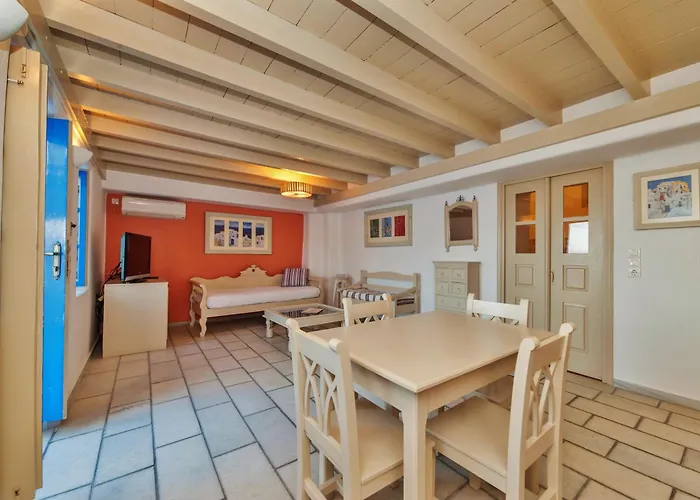 Chroma Suites